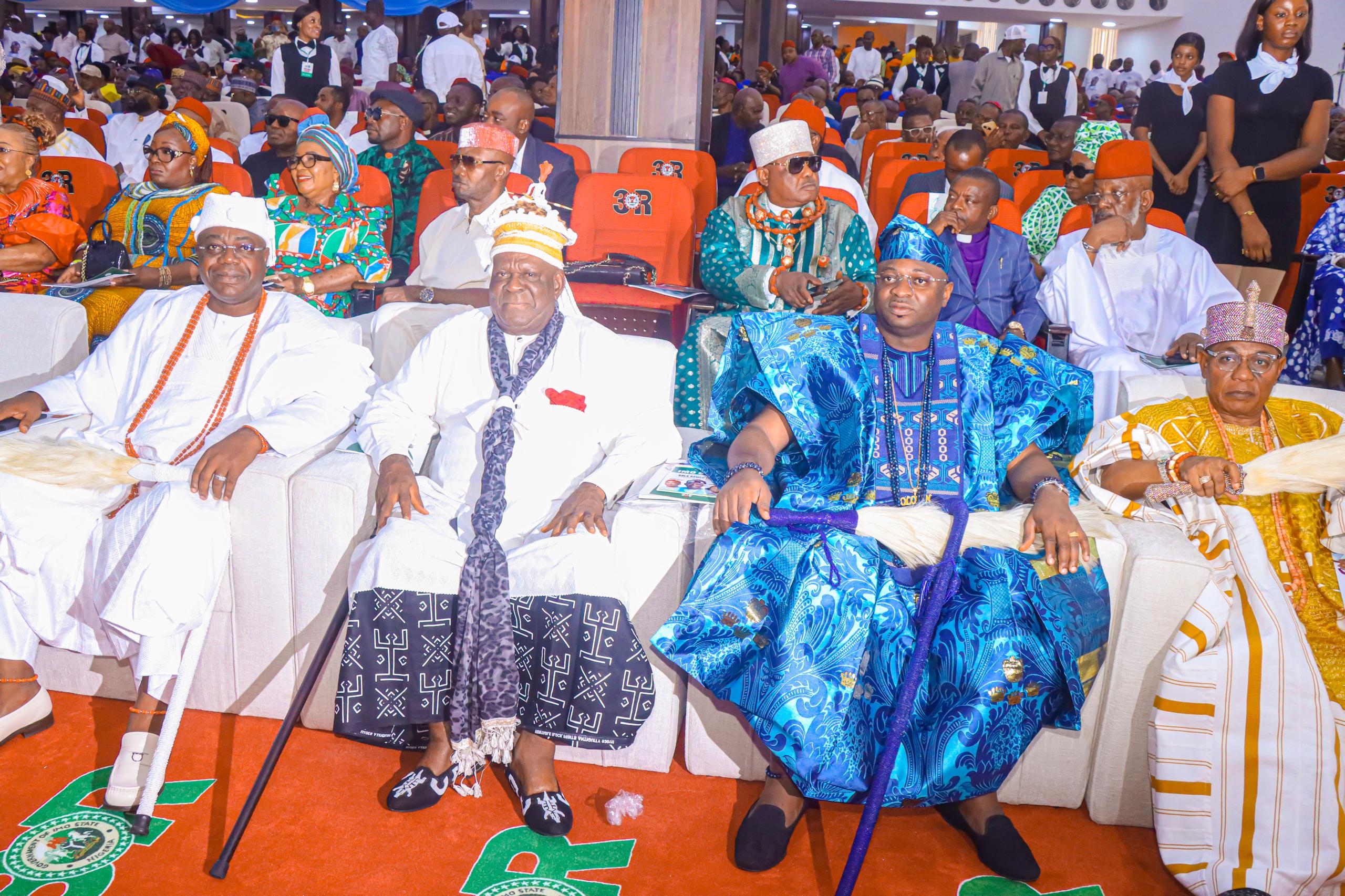 OLOFIN ATTENDS PRESIDENTIAL COMMISSIONING OF PROJECTS IN IMO STATE ALONGSIDE NATIONAL TRADITIONAL RULERS AND GOVERNORS